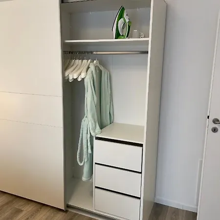 Apartment Prime Host Lovely